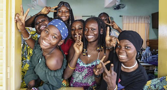 Reise nach Burkina Faso mit NAS Mode und Bea Petri, fotografiert am Samstag,16. November 2024. (Melanie Duchene)

DIE BILDER DUERFEN NUR FUER DIE BESPROCHENE VERWENDUNG GEBRAUCHT WERDEN, WEITERE NUTZUNGEN SIND MIT DER FOTOGRAFIN, MELANIE DUCHENE ABZUKLAER