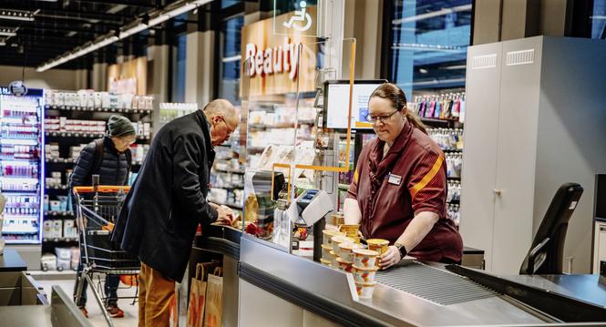 Eroeffnung Migros in Neuhausen am Rhytech Areal, fotografiert am Donnerstg 01. Februar 2024, in Neuhausen am Rheinfall. (Roberta Fele / Schaffhauser Nachrichten)