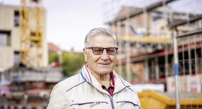 Neue Alterswohnungen entsehen beim Altersheim Rabenfluh, Franz Baumann, fotografiert am Mittwoch, 01. Oktober 2025, in Neuhausen am Rheinfall. (Roberta Fele / Schaffhauser Nachrichten)