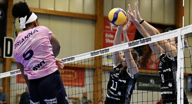 Volleyball NLA 2025 - VC Kanti - Aesch-Pfeffingen 3-0, Schaffhausen, 25.10.2025 ï¿ï¾© Reinhard Stan