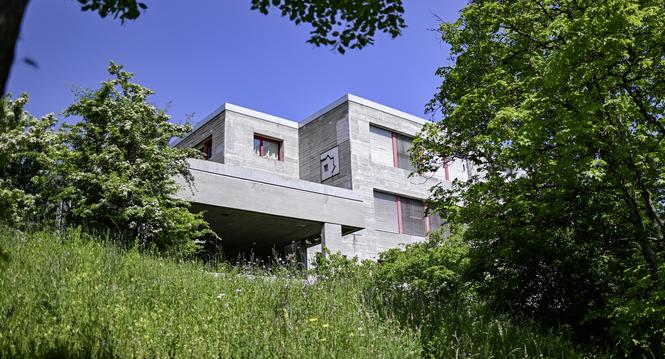 Das Schulhaus Grï¿ï¾¤fler in Herblingen von aussen, am Dienstag, 13. Mai 2025. (Melanie Duchene / Schaffhauser Nachricht