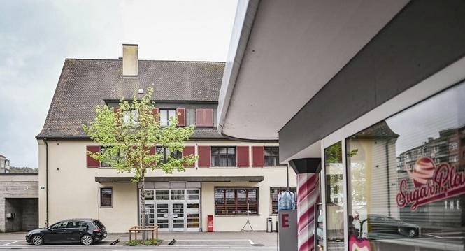 Kirchackerareal in Neuhausen mit der alten Post, Schulhaus, Platz fï¿ï¾¼r alli und Gemeindehaus, am Donnerstag, 17. Januar 2025. (Melanie Duchene / Schaffhauser Nachricht