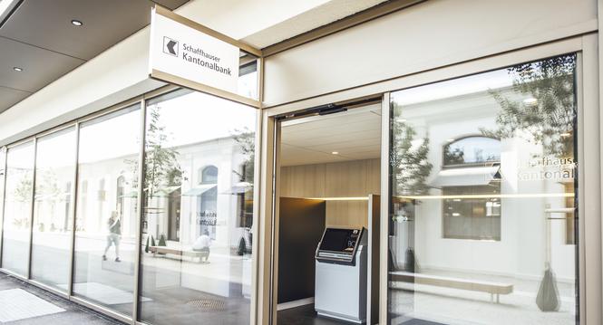 Schaffhauser Kantonalbank Geldautomaten am Rhytech Areal, fotografiert am Montag 29. Juli 2024, in Neuhausen am Rheinfall. (Roberta Fele / Schaffhauser Nachrichten)