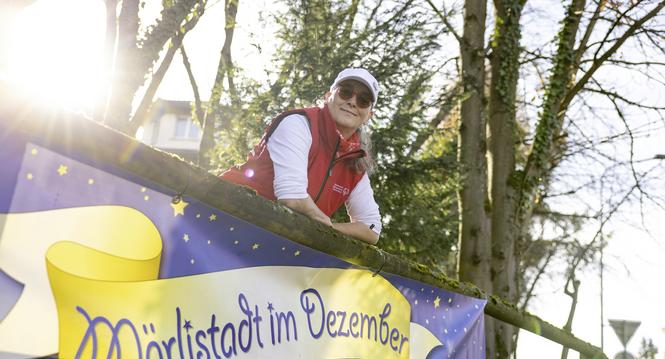 Verena Knï¿ï¾¶pfli oder auch Knopf genannt, mit organisatorin der an Heilig Abend stattfindenden Veranstalltung, Gemeinsam statt Einsam, fotografiert am Dienstag, 11. November 2025, in Stein am Rhein. (Roberta Fele / Schaffhauser Nachricht