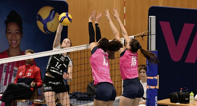 Volleyball NLA2025-2026 - Volleyball Academy - VC Kanti 1-3, Kloten, 08.11.2025 ï¿ï¾© Reinhard Stan