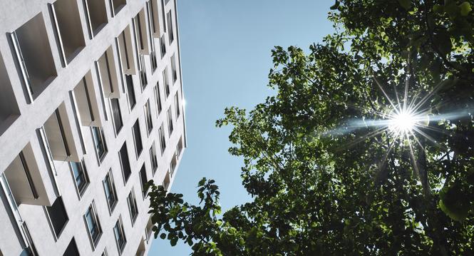 Blick von aussen auf den Hof der Stahlgiesserei mit Wohnungen, Bueros und Laeden, am Donnerstag, 27. Mai, 2021. (Melanie Duchene / Schaffhauser Nachrichten)