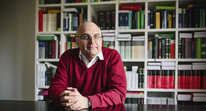 Portrait Awalt Philip Stolkin in seinem Bï¿ï¾¼ro in Zï¿ï¾¼rich, fotografiert am 05. Mï¿ï¾¤rz 2026 ï¿ï¾© 