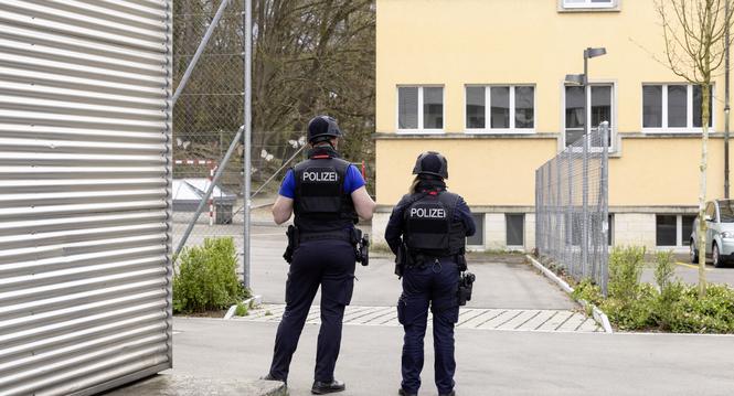 Bombendrohung im Gega-Schulhaus, Donnerstag, 26.03.2026, Schaffhausen (Roger Hofstetter/Schaffhauser Nachrichten)