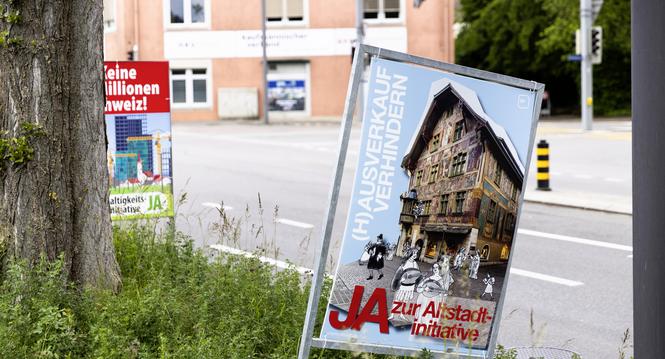 Abstimmungsplakat in Schaffhausen, Mittwoch, 20.05.2026, Schaffhausen (Roger Hofstetter/Schaffhauser Nachrichten)