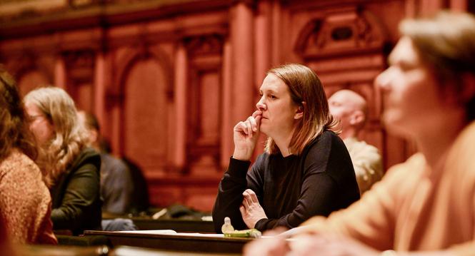 Start des grossen Stadtrat nach Neujahr in der Rathauslaube, Nicole Hinder, am Dienstag, 07. Januar 2025. (Melanie Duchene / Schaffhauser Nachrichten)