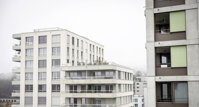 Rungang auf dem SIG Areal mit SIG Chef Michel Rubli, fotografiert am Dienstag, 09. Dezember 2025, in Neuhausen am Rheinfall. (Roberta Fele / Schaffhauser Nachrichten)