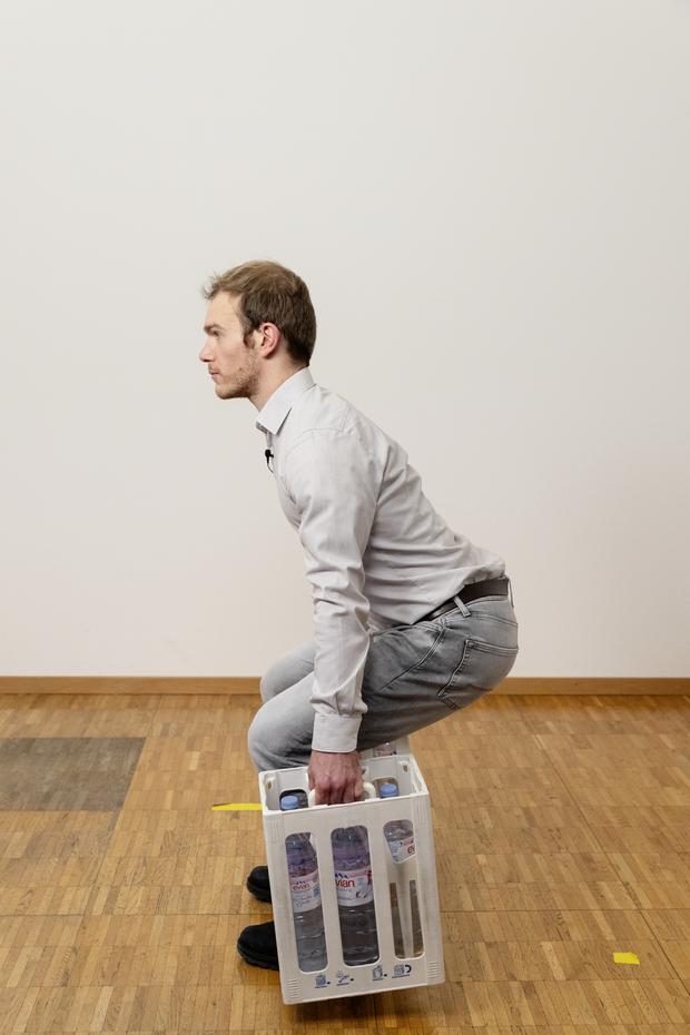 Dario Muffler Zeigt Fitnessï¿ï¾¼bungen, Mittwoch, 14.01.2026, Schaffhausen (Roger Hofstetter/Schaffhauser Nachricht