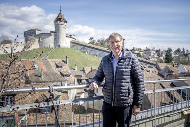 Marcel Wenger, ehemaliger Stadtpraesident von Schaffhausen in seiner Wohnung Moserstrasse 27, fotografiert am Donnerstag 08. April 2021, in Schaffhausen. (Roberta Fele / Schaffhauser Nachrichten)